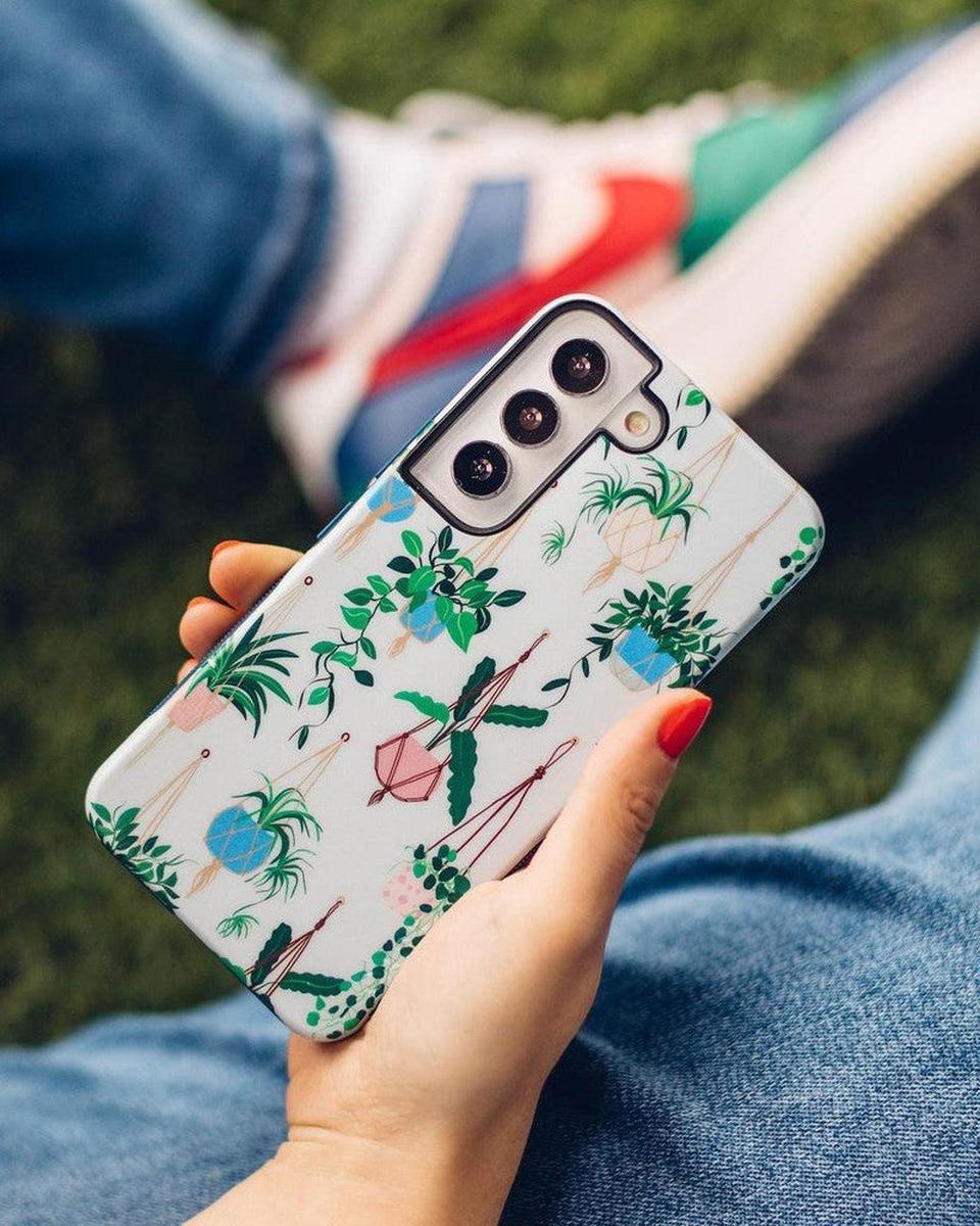Hanging Around | Potted Plants Floral Samsung Case - Image 17