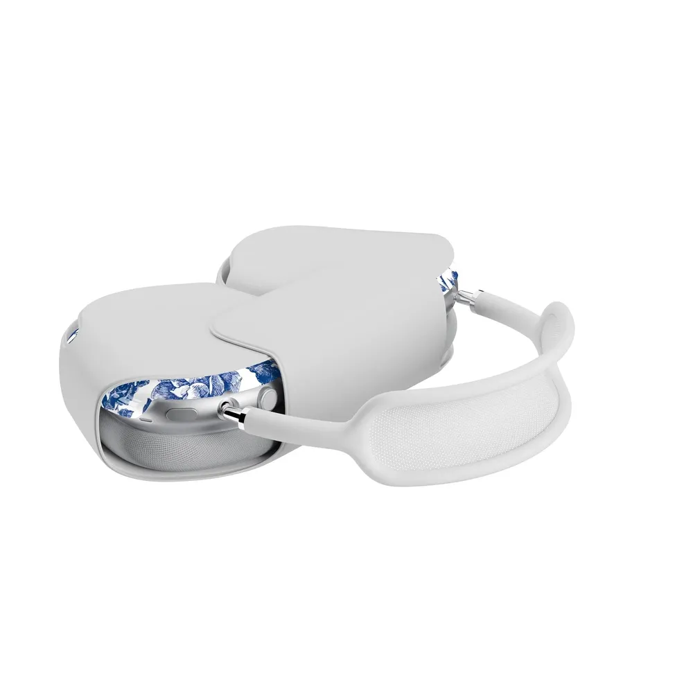 Rose to Fame | Blue & White Rose Floral AirPods Max Case - Image 8